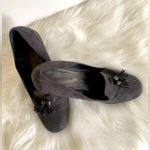 Ann Marino Grey Faux Suede Heels with Tassels Size 8M